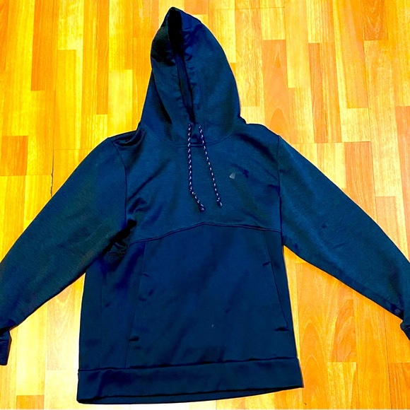 Under Armour hoodie - Picture 2 of 4